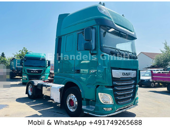 Tracteur routier DAF XF 530