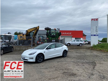 Voiture TESLA