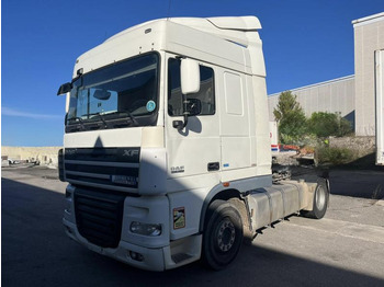Tracteur routier DAF XF 105 460