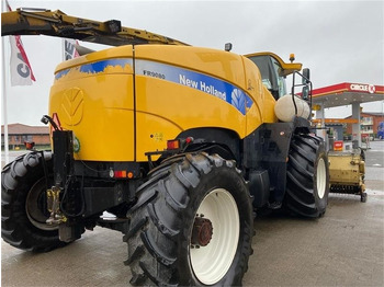 Ensileuse New Holland FR9080 med pick-up: photos 4