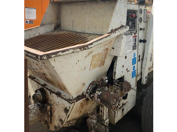 Pompe à béton stationnaire SCHWING STETTER 750: photos 3 Pompe à béton stationnaire SCHWING STETTER 750: photos 3