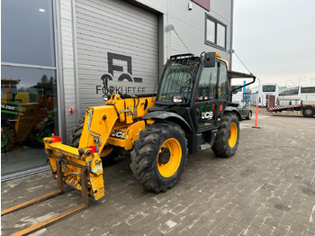 Chariot télescopique JCB