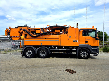 Camion hydrocureur MAN TGS 28.440