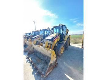 Tractopelle CATERPILLAR 428
