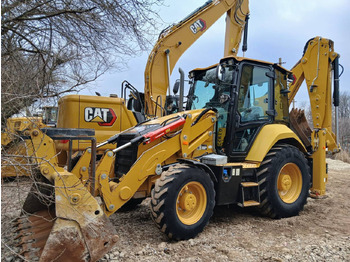 Tractopelle CATERPILLAR 428