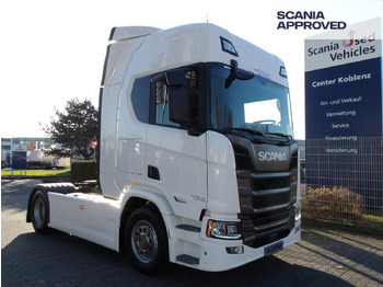Tracteur routier SCANIA R 460