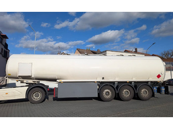 Semi-remorque citerne HENDRICKS