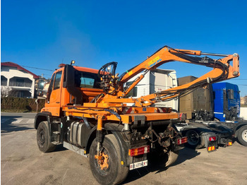Camion UNIMOG U500