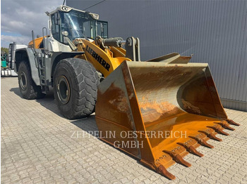 Chargeuse sur pneus Liebherr L586: photos 2
