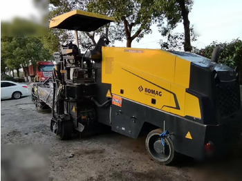 Fraiseuse à froid BOMAG