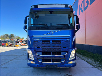 Châssis cabine Volvo FH 540 8x4/4 FOR SALE AS CHASSIS !: photos 2