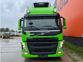 Volvo FM 370 6x2*4 SUPRA 850 / BOX L=7430 mm en crédit-bail Volvo FM 370 6x2*4 SUPRA 850 / BOX L=7430 mm: photos 3