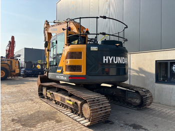 Pelle sur chenille Hyundai HX 235 LCR - HX 220 - HX235LCR: photos 4