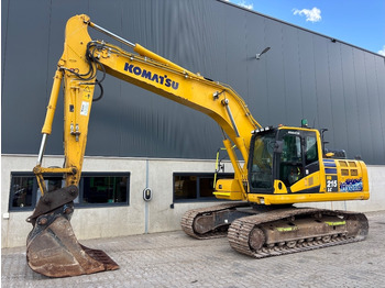 Pelle sur chenille KOMATSU PC210LC-11