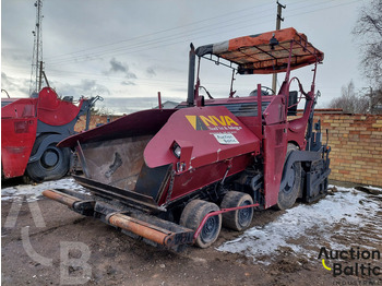Finisseur DEMAG