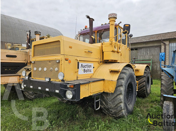 Tracteur agricole