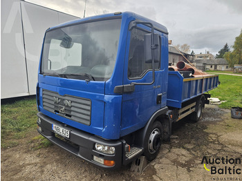 Camion benne MAN