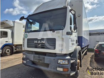 Camion fourgon MAN TGM 18.240