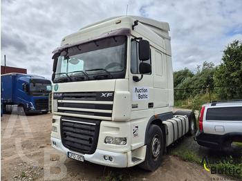 Tracteur routier DAF XF 105 460