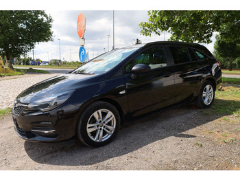Voiture break OPEL