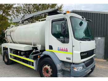 Camion hydrocureur DAF LF 55