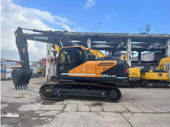 Pelle sur chenille HYUNDAI