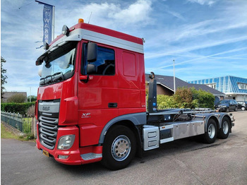 Camion ampliroll DAF XF 460