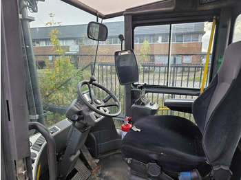 Chariot élévateur diesel Kalmar DCE 55-6HM diesel heftruck kalmar forklift diesel 5.5 ton: photos 5 Chariot élévateur diesel Kalmar DCE 55-6HM diesel heftruck kalmar forklift diesel 5.5 ton: photos 5