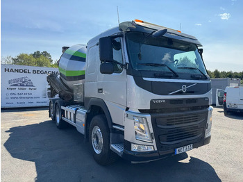 Camion malaxeur VOLVO FM 370