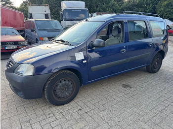 Voiture DACIA