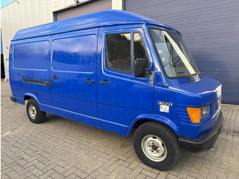 Fourgon utilitaire MERCEDES-BENZ