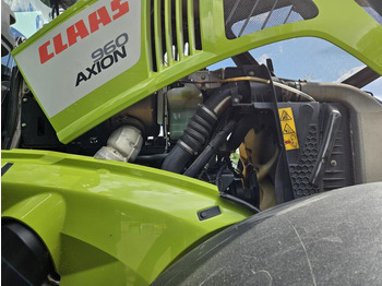 Tracteur agricole CLAAS AXION 960: photos 2