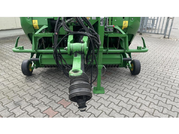 Enrubanneuse John Deere RUNDBALLENPRESSE F441R: photos 3 Enrubanneuse John Deere RUNDBALLENPRESSE F441R: photos 3