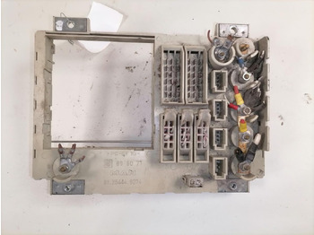 Fusible pour Camion MAN Kaitsmepaneel 81254446074: photos 4 Fusible pour Camion MAN Kaitsmepaneel 81254446074: photos 4