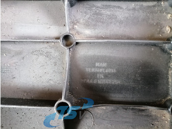 Culasse pour Camion MAN Valve cover 51034016014: photos 3