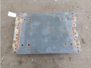 Sellette d'attelage pour Camion Mercedes-Benz Saddle plate A0003152521: photos 4 Sellette d'attelage pour Camion Mercedes-Benz Saddle plate A0003152521: photos 4