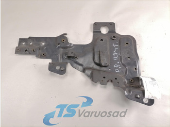 Lumière/ Éclairage pour Camion Volvo Light bracket 84228541: photos 2