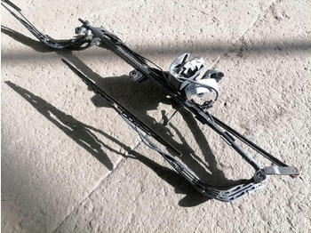 Essuie-glace pour Camion Volvo Wiper frame 688044: photos 4