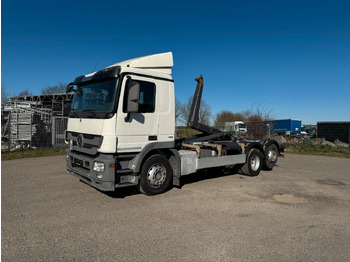 Camion ampliroll MERCEDES-BENZ
