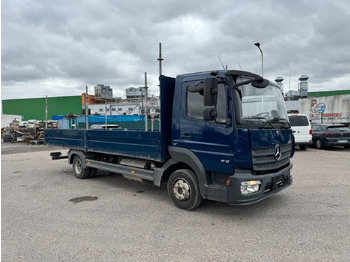 Utilitaire plateau MERCEDES-BENZ