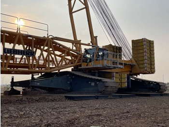 Grue sur chenilles LIEBHERR LR 1600/2