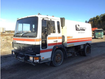 Balayeuse de voirie VOLVO FL