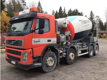 Camion malaxeur VOLVO FM 400