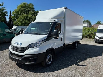 Fourgon grand volume IVECO Daily 35s16