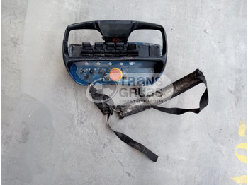 Grue auxiliaire PM