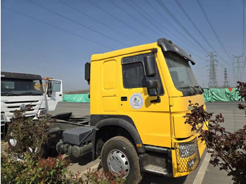 Tracteur routier Howo 6x4: photos 5 Tracteur routier Howo 6x4: photos 5