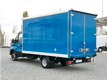 Fourgon grand volume Caja cerrada IVECO 35C16 20m3: photos 3