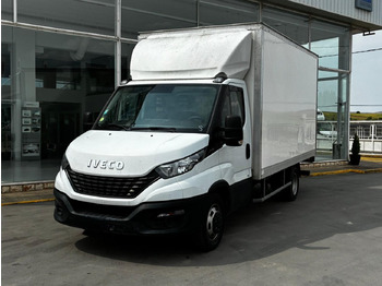 Fourgon grand volume IVECO Daily 35c16
