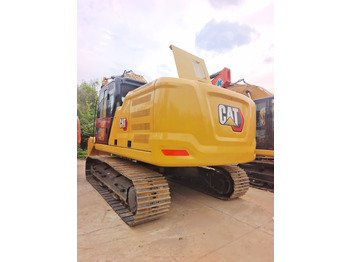 Pelle sur chenille CATERPILLAR 330GC