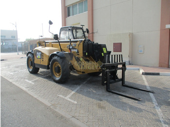 Chariot télescopique CATERPILLAR TH